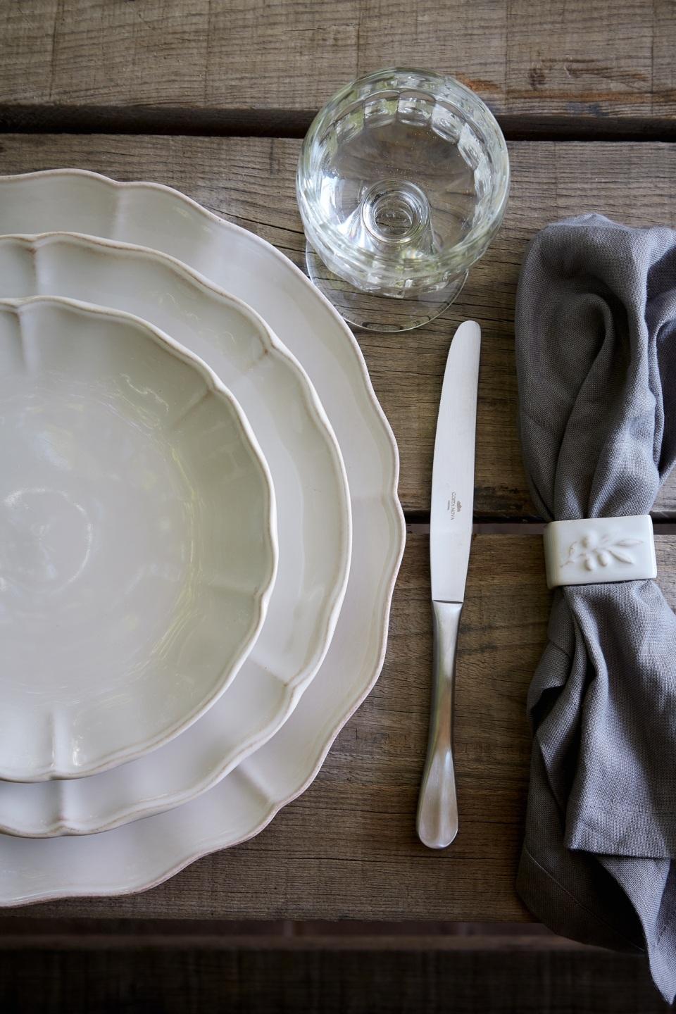Salad/Dessert Plate, Alentejo White 8.5"