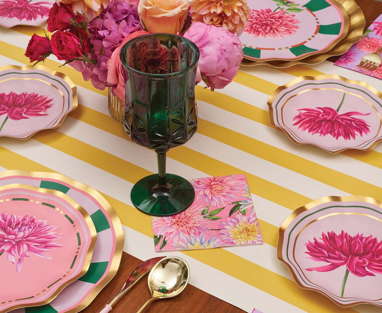 Dahlia Garden Appetizer Bowl  6.5" Gold Foil