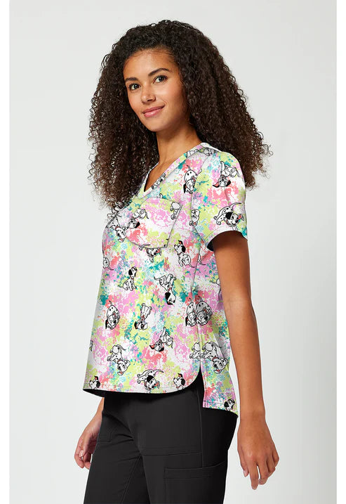 Estampado de blusa médica con cuello en V Puppy Pile