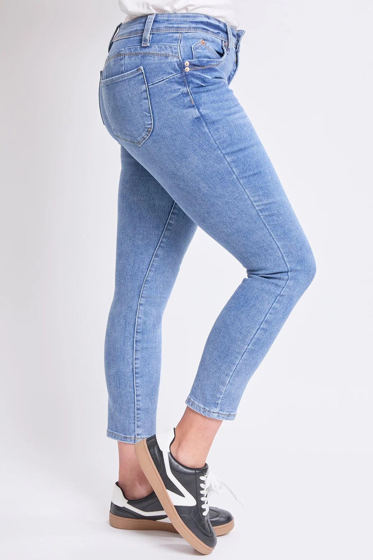 WannaBettaButt Skinny Jeans Medium Blue  - Royalty