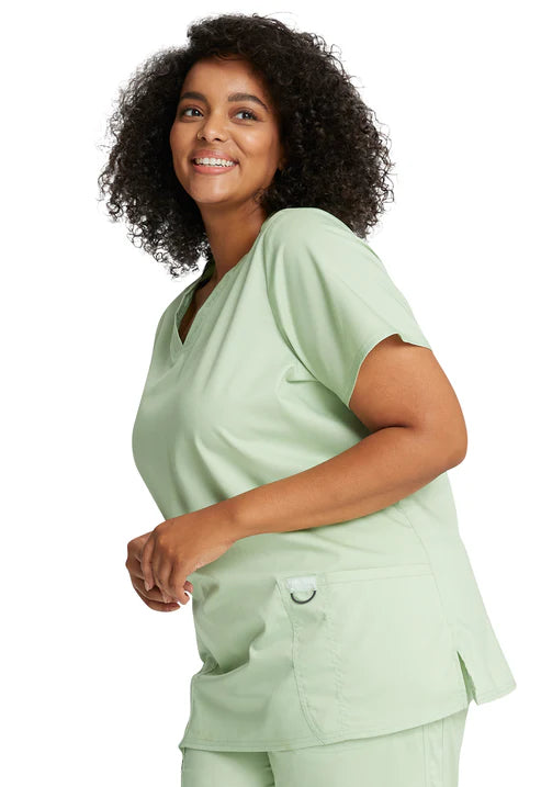 Parte superior de uniforme médico con cuello en V - Pepino