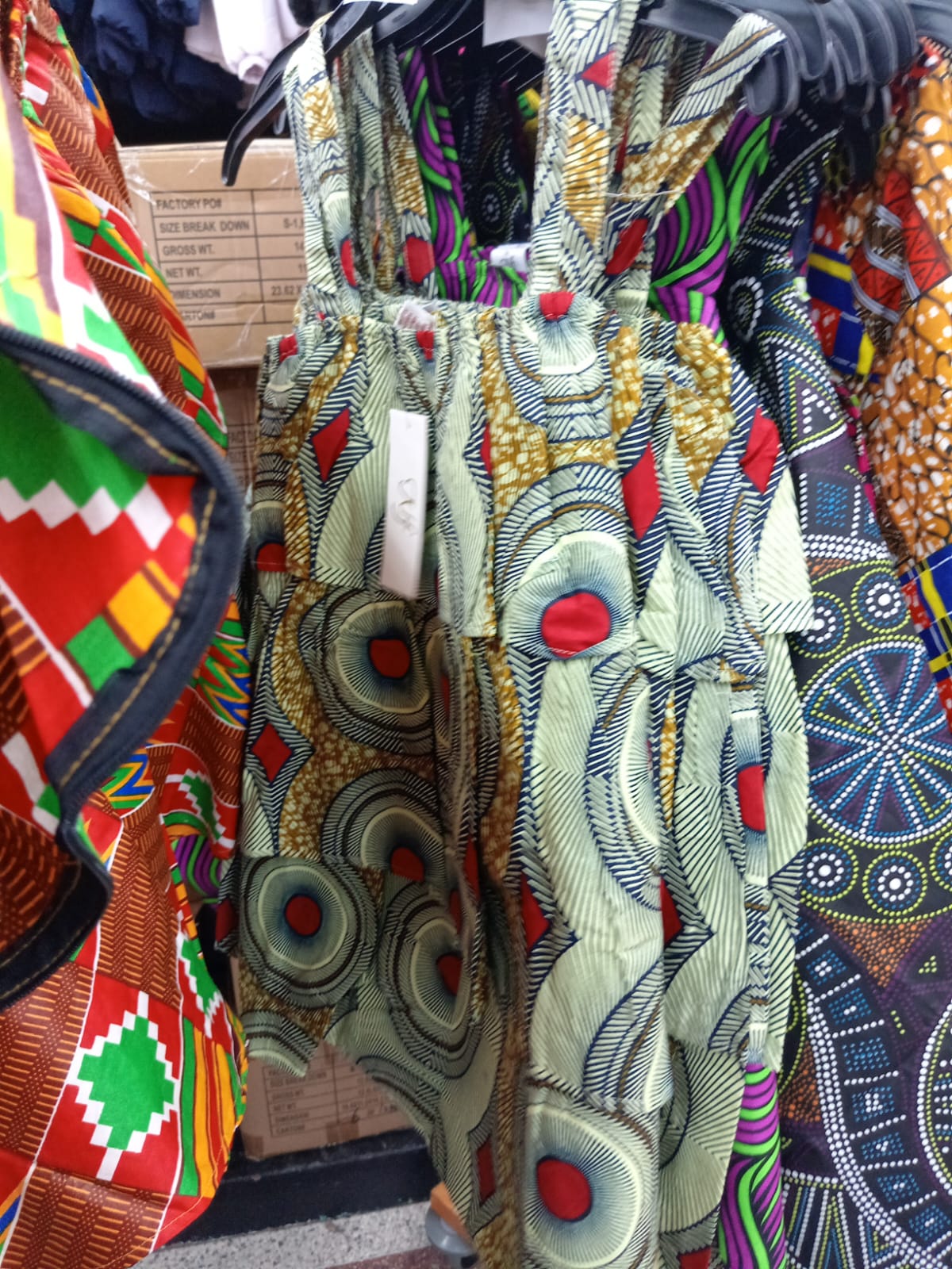 Blouse  White-Red Print Multi- Etnia Negra