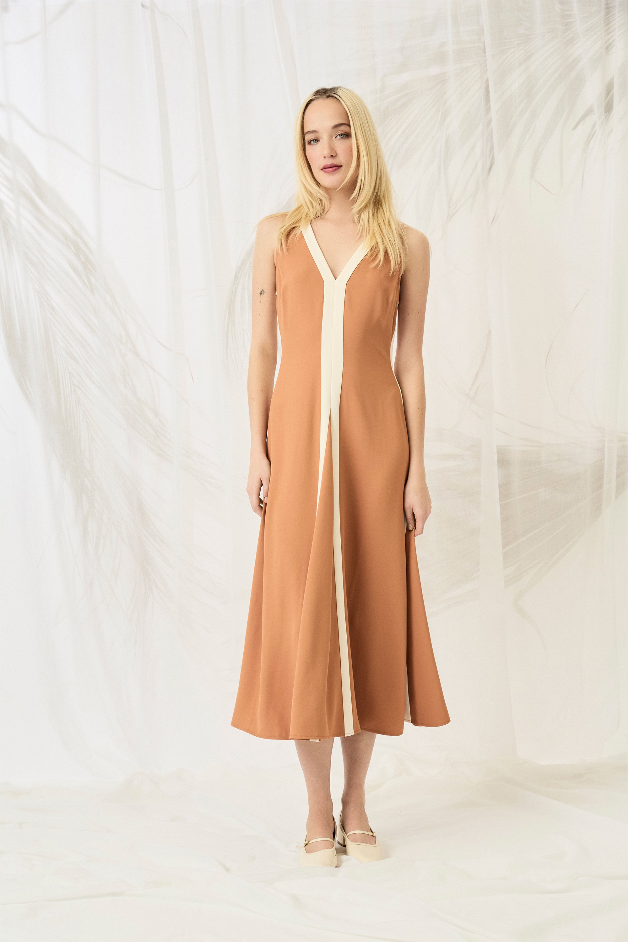 V-Neck Midi Dress Copper/White  - Maggy London