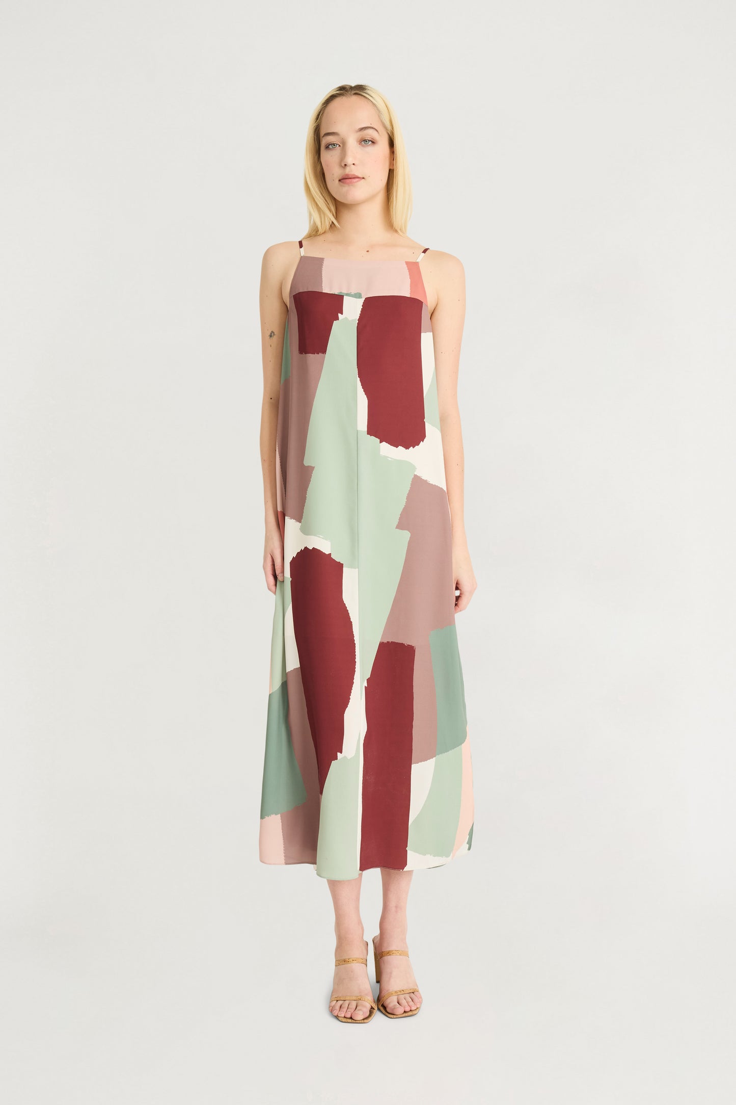 Abstract Print Shift Dress White Smoke/ Antique Rose   - Maggy London
