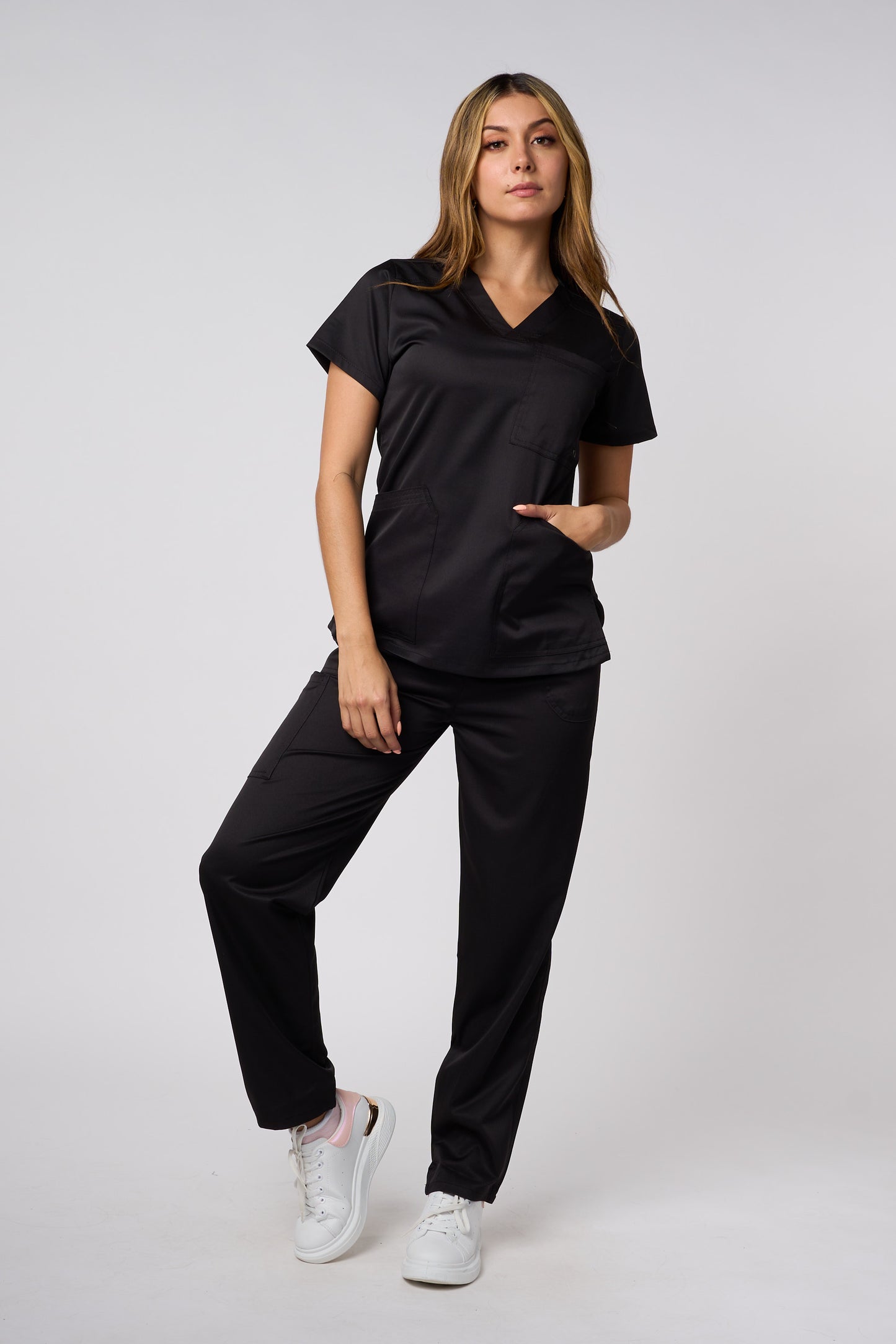 SCRUB TOP V NECK BLACK