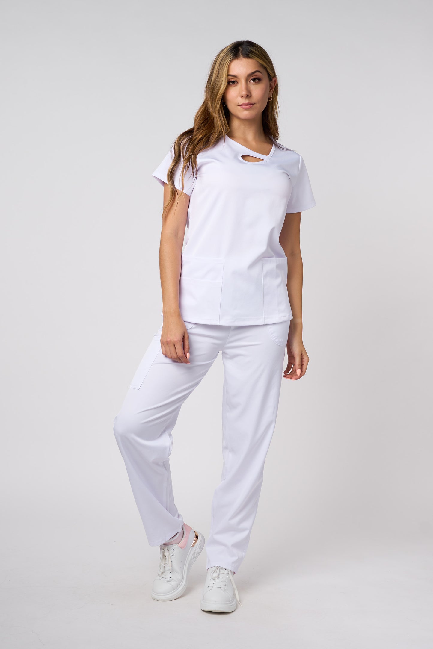 SOLID 4 WAY STRETCH KEYHOLE NECK SCRUB SET WHITE