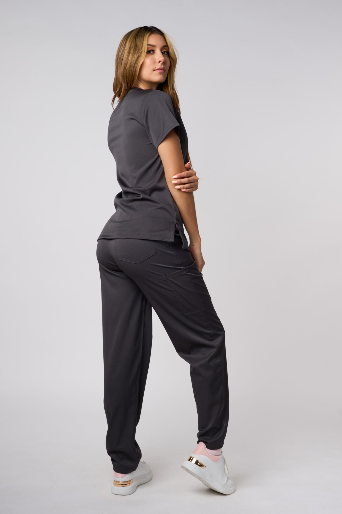 SOLID 4 WAY STRETCH KEYHOLE NECK SCRUB SET PEWTER