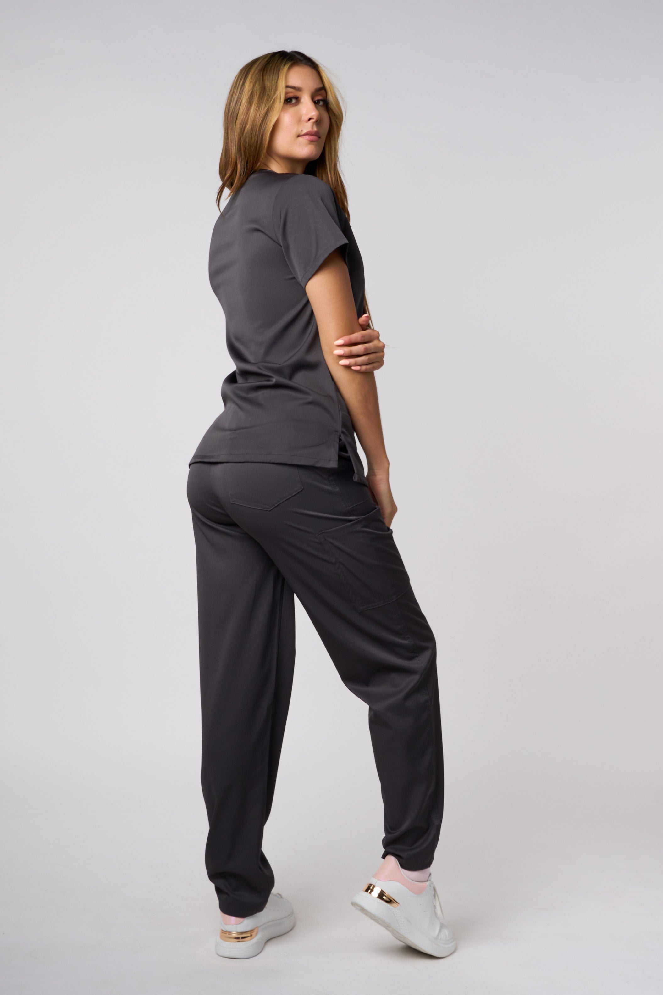 SOLID 4 WAY STRETCH KEYHOLE NECK SCRUB SET PEWTER
