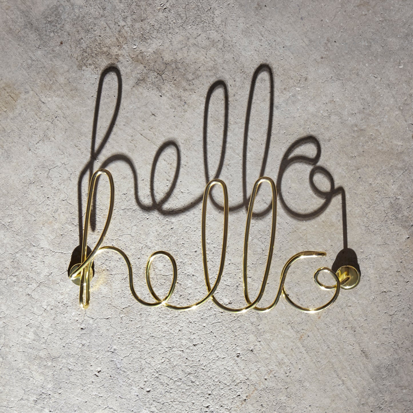 HELLO WALL DECOR