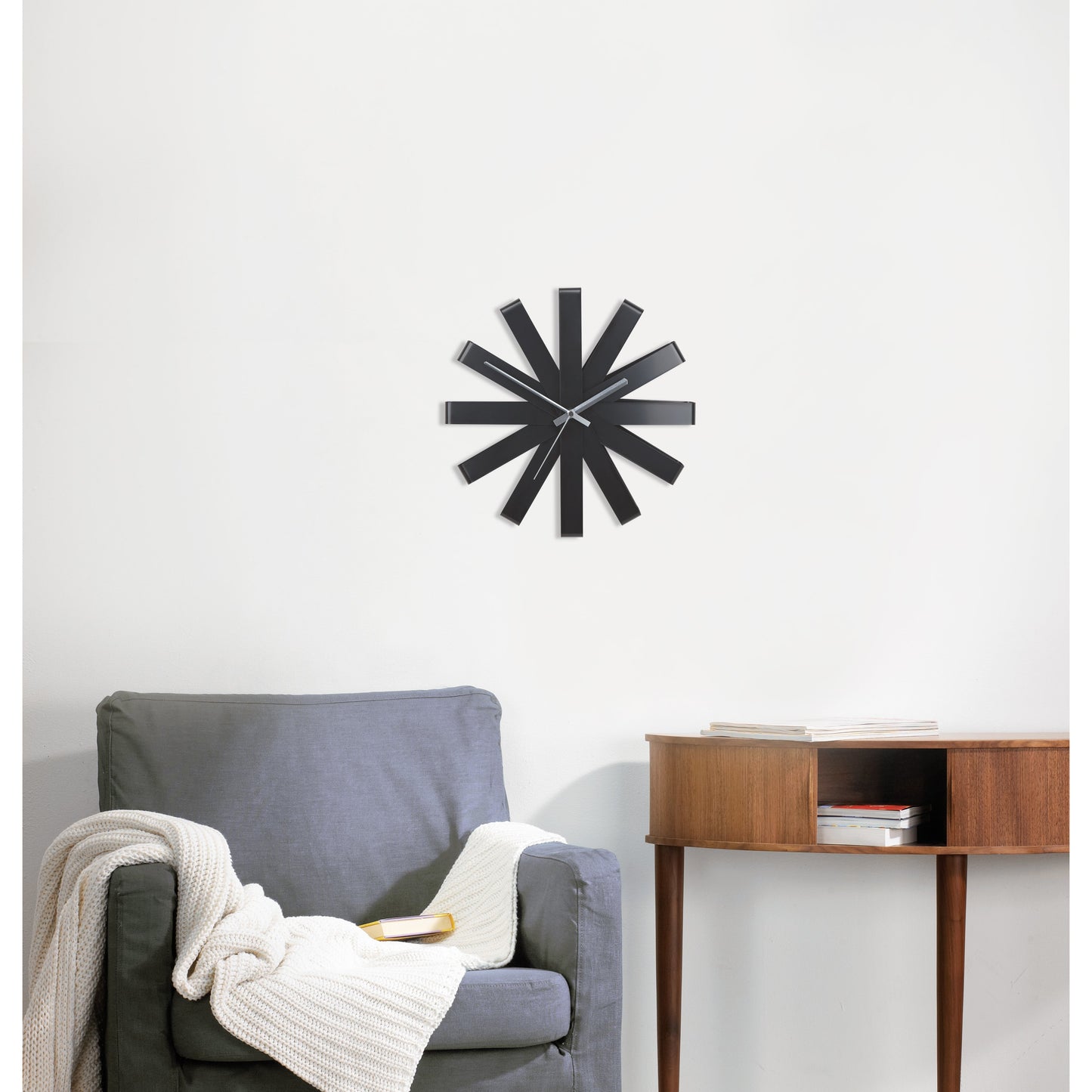 Ribbon Wall Clock 12" Black