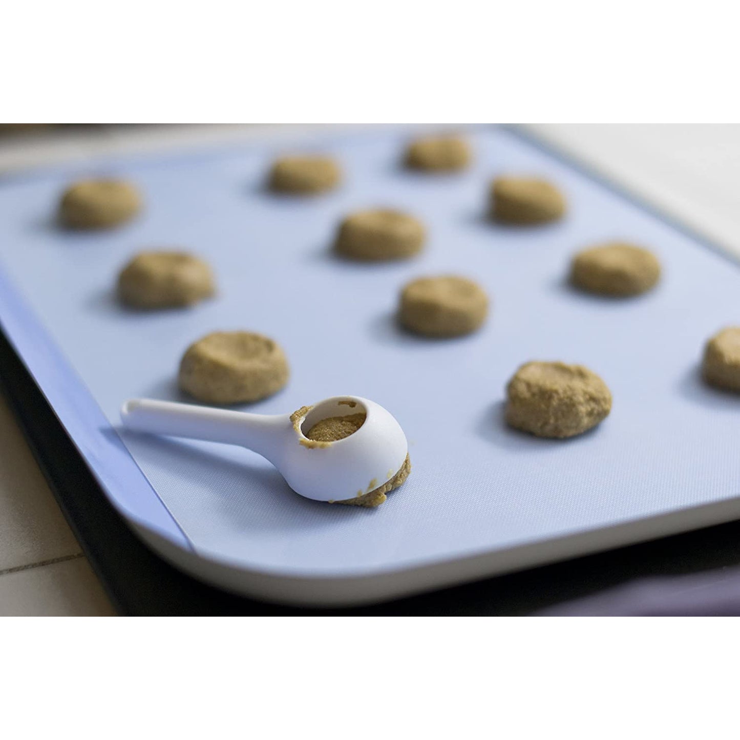 Pop-Out Cookie Dough Scoop Set