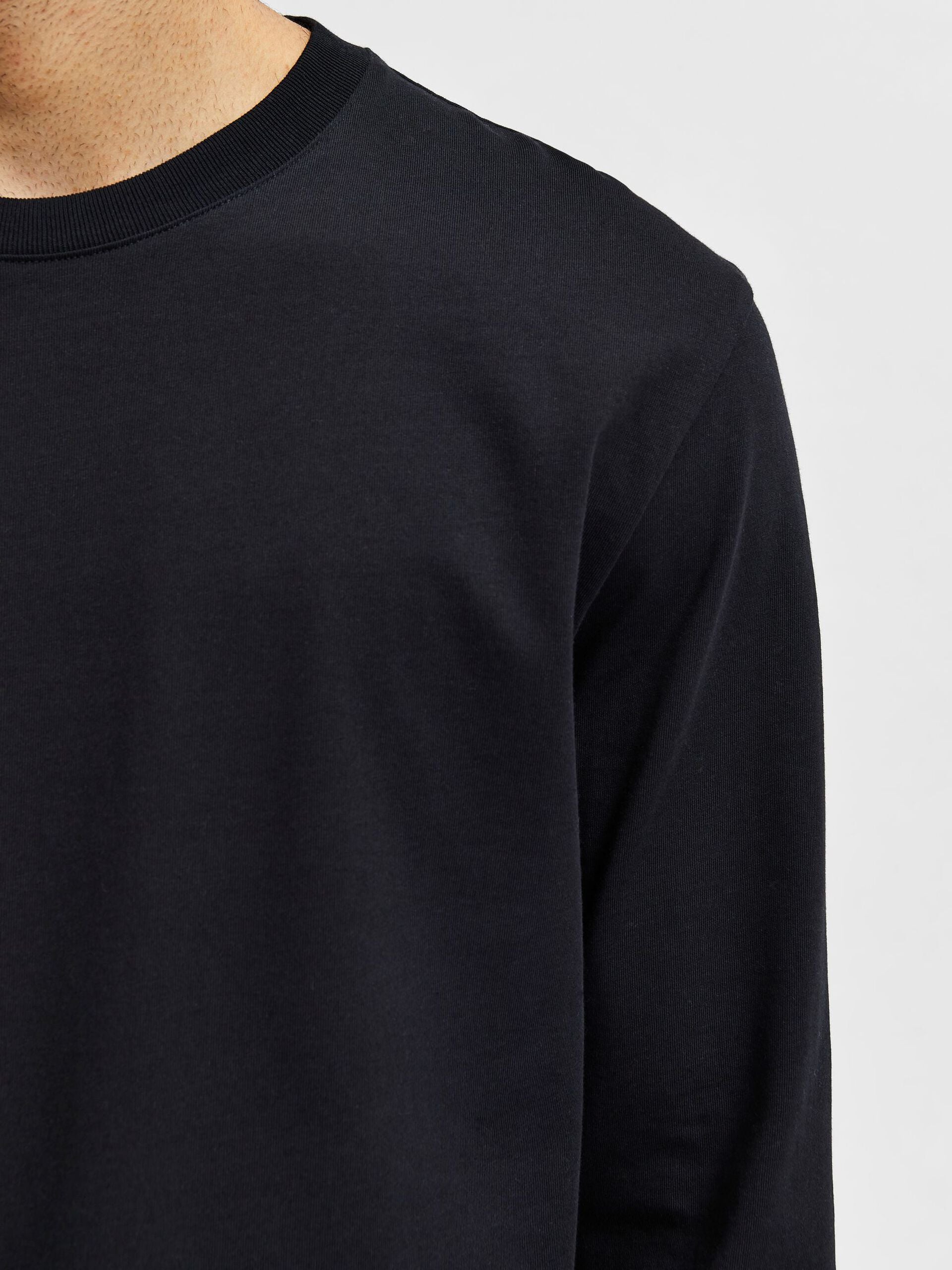 Crew Neck Long leeve Tee Black