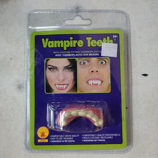 Vampire Teeth Putty Sharp