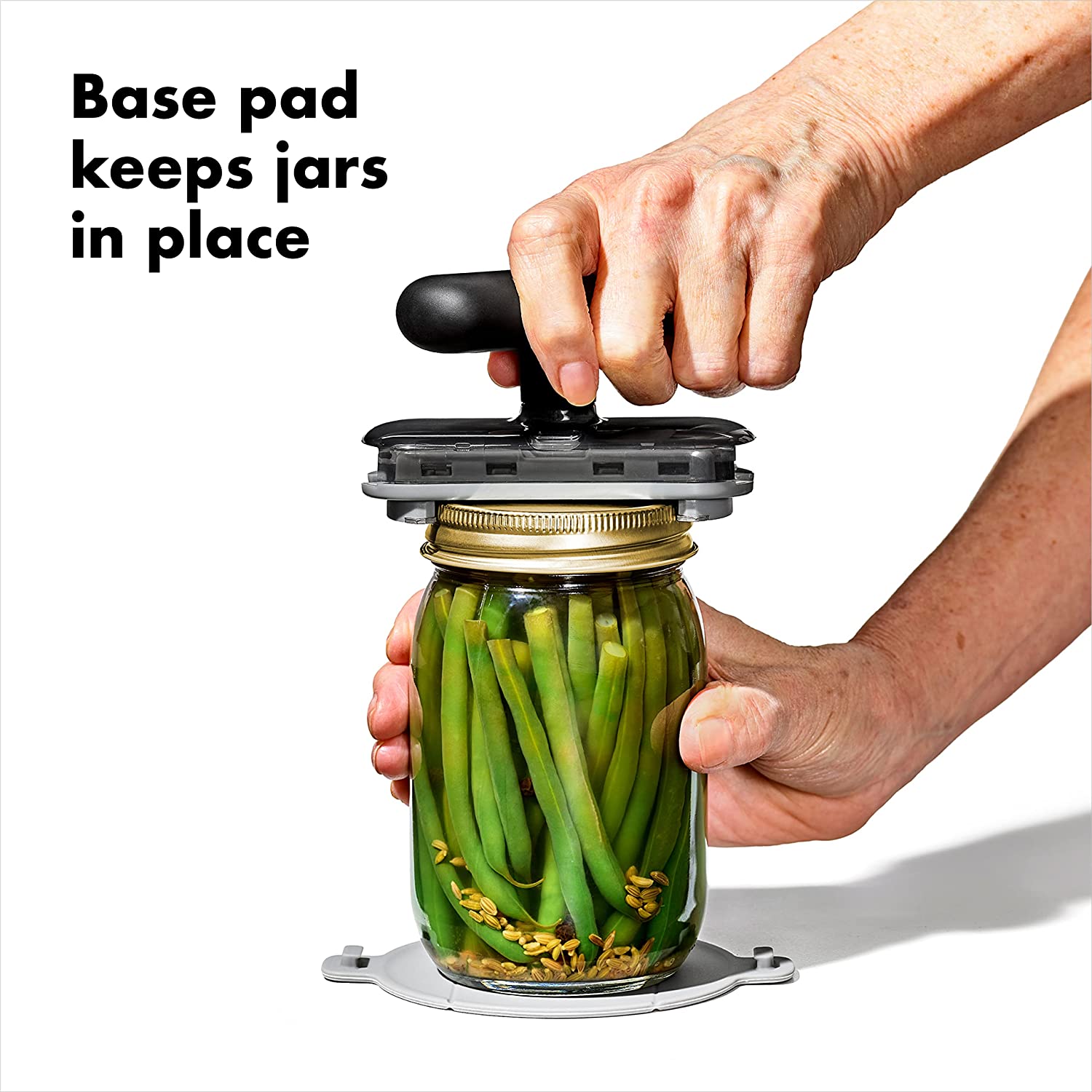 OXO GG TWISTING JAR OPENER WITH BASEPAD