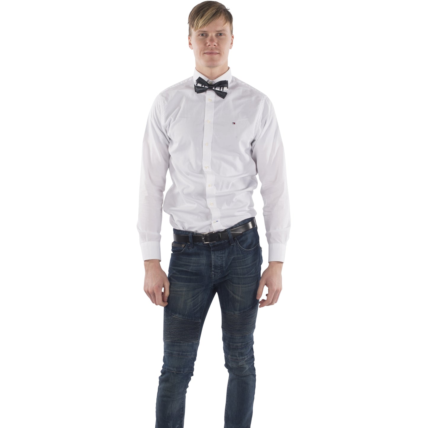 PIANO BOW TIE
