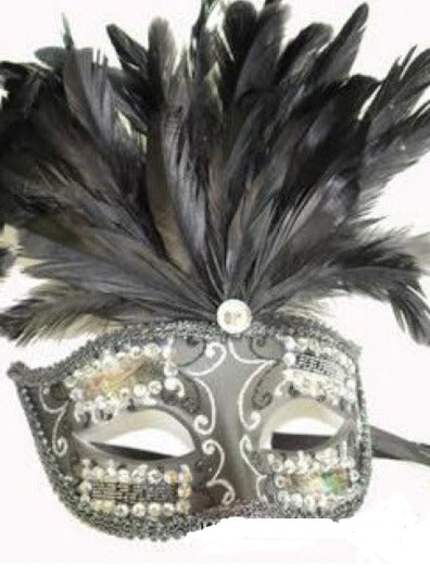 Venetian mask w short feathers and rhinestones