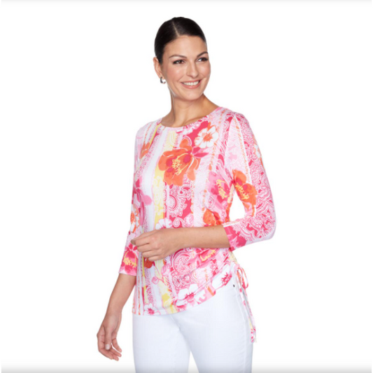 BLUSA CON FLORES MUST HAVES II RUBY RD