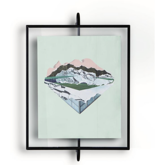PHANTOM PHOTO FRAME