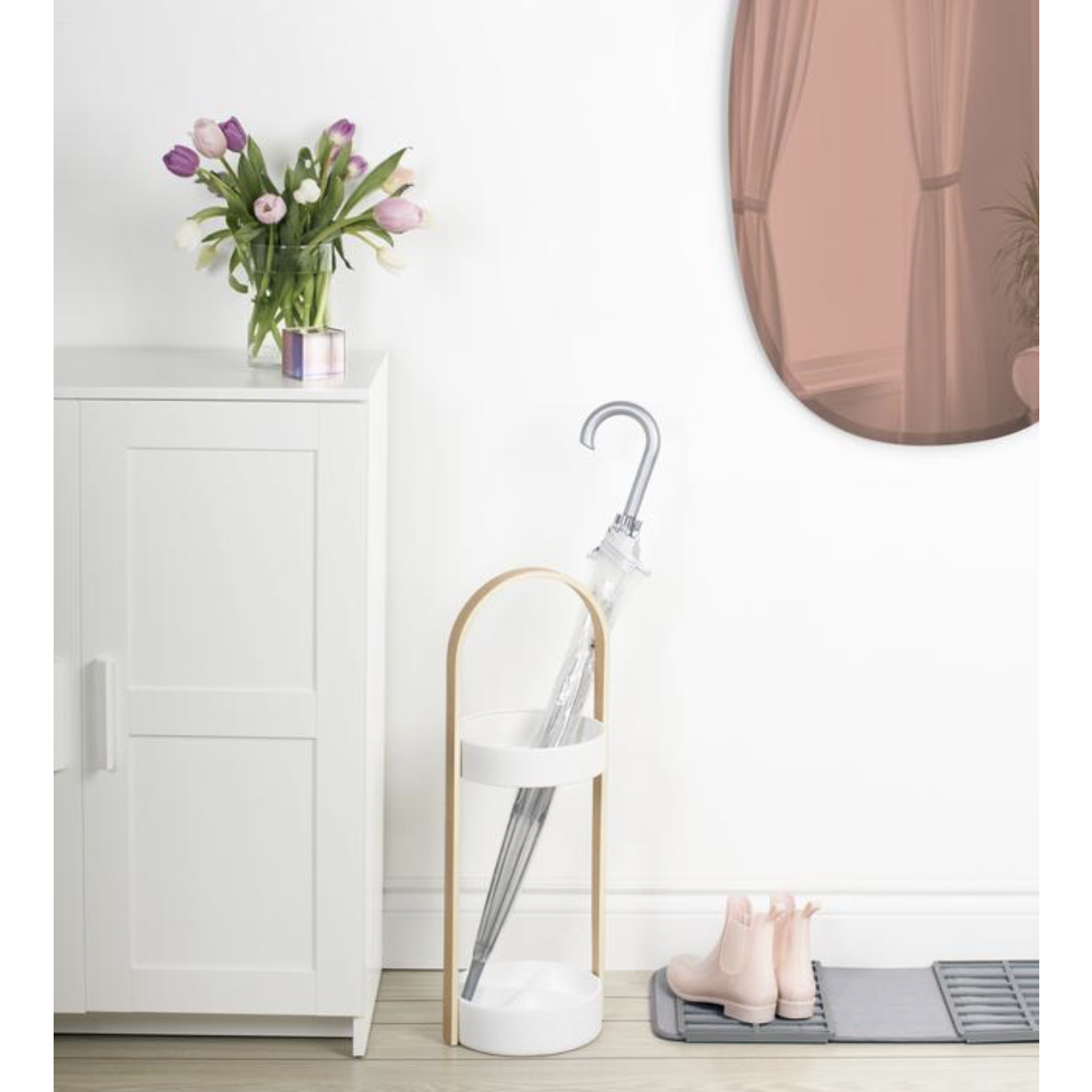 HUB UMBRELLA STAND WHITE