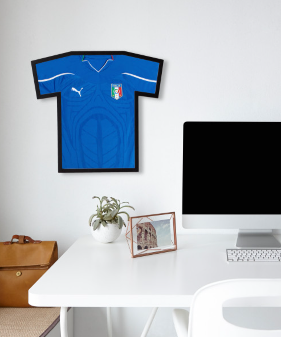 T-FRAME T-SHIRT DISPLAY SMALL BLACK