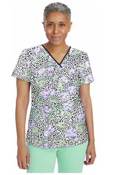 Amanda V-Neck Top Wild Beauty