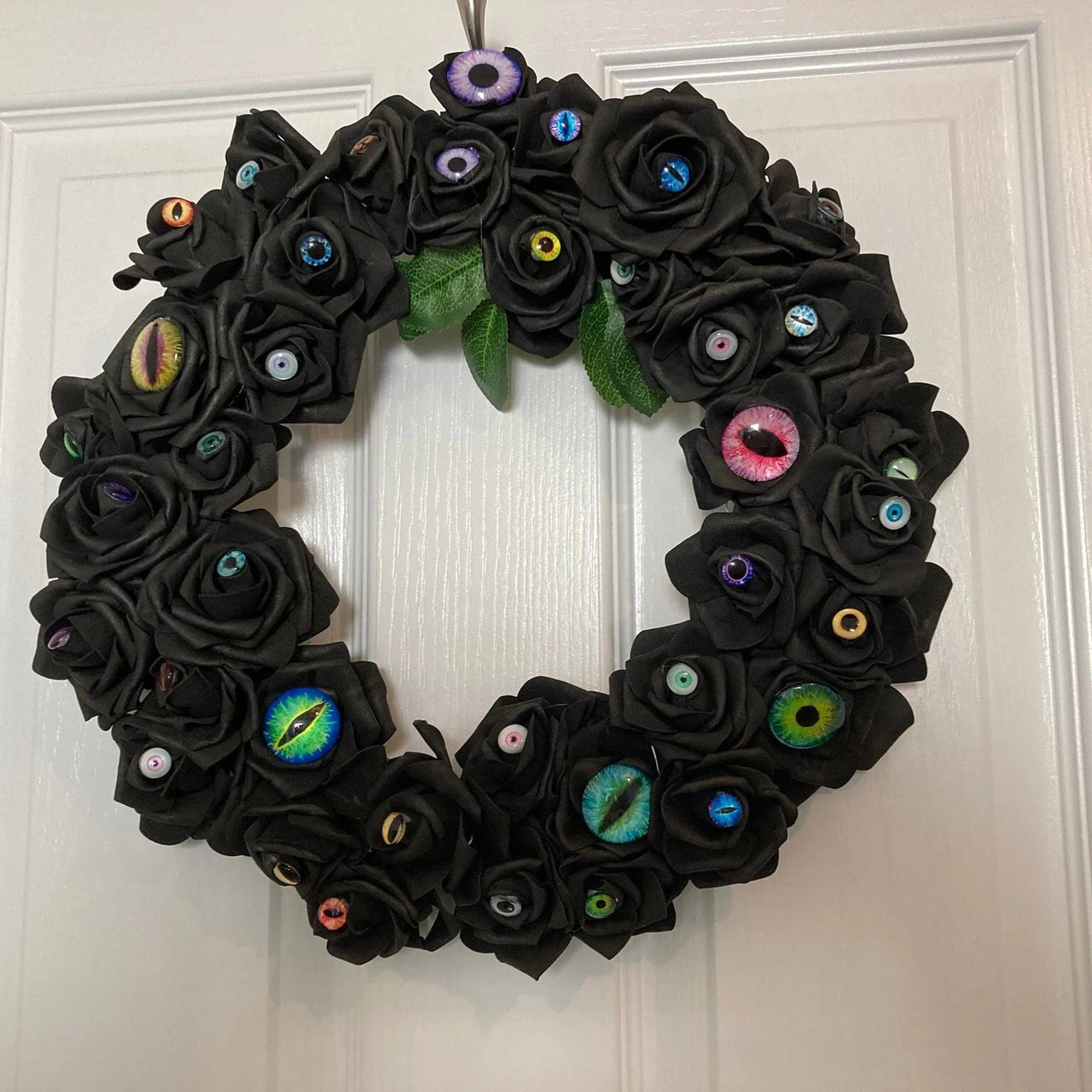 Wreath w/LU Eyeballs